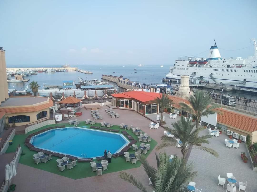 Resta Port Said Hotel Bagian luar foto