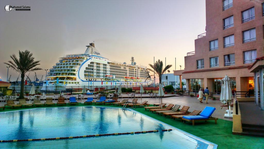 Resta Port Said Hotel Bagian luar foto