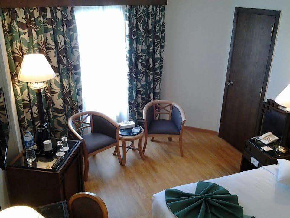 Resta Port Said Hotel Bagian luar foto
